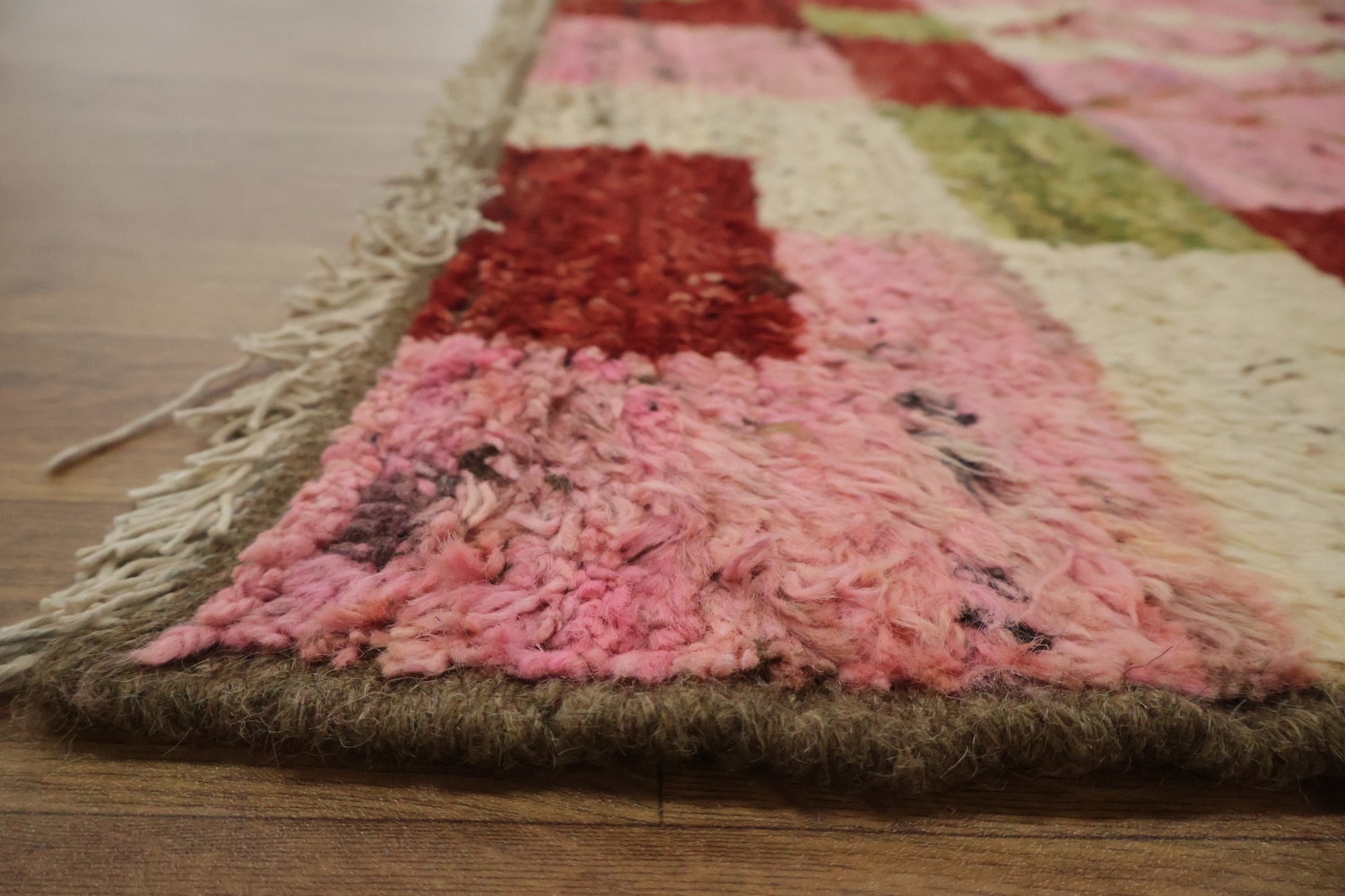 Pink Moroccan Geometric Area Rug 6x10