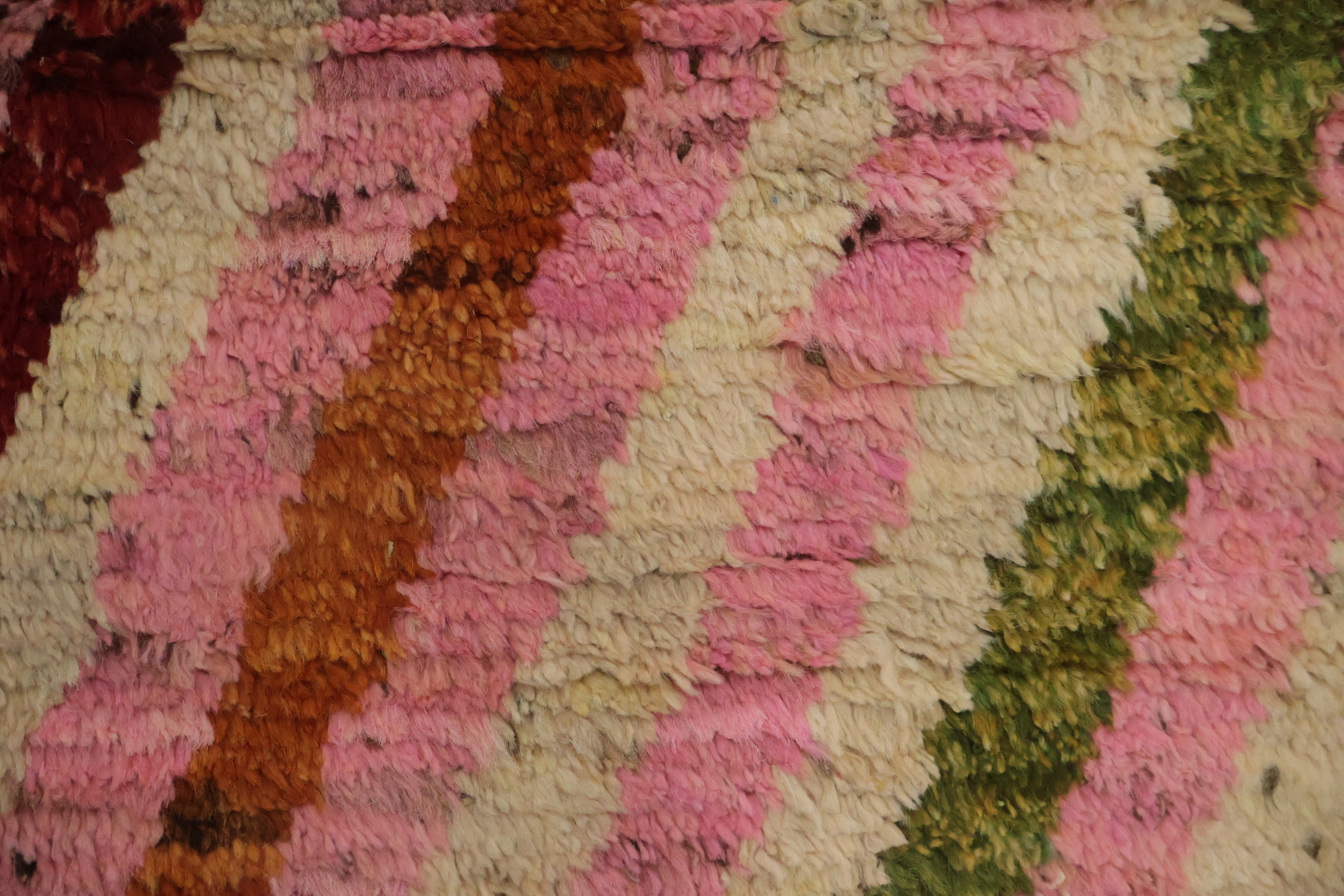 Pink Moroccan Geometric Area Rug 6x10