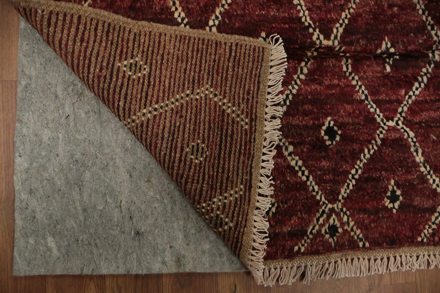Elegant Diamond Moroccan Area Rug 7x10 for Stylish Interiors