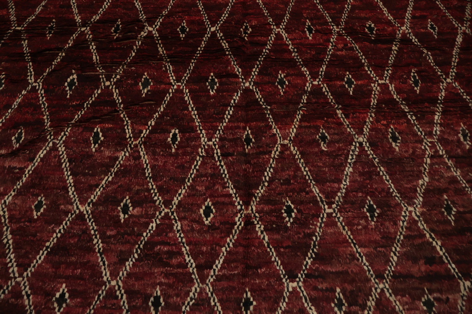 Elegant Diamond Moroccan Area Rug 7x10 for Stylish Interiors