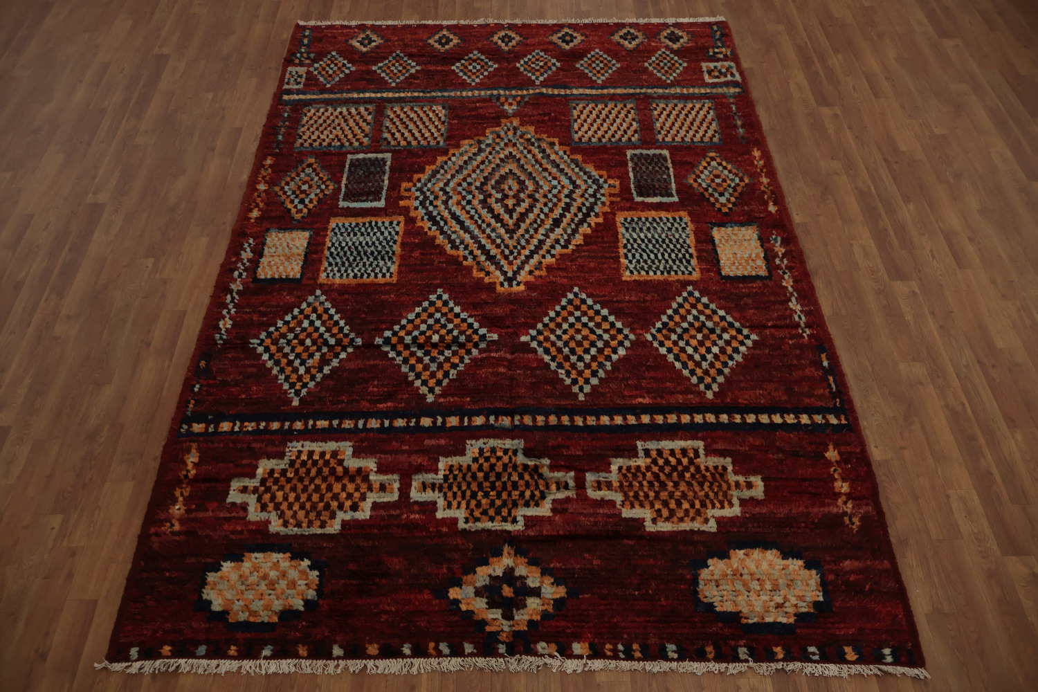 Capture Timeless with Artisan-Crafted Moroccan Area Rug 7x10