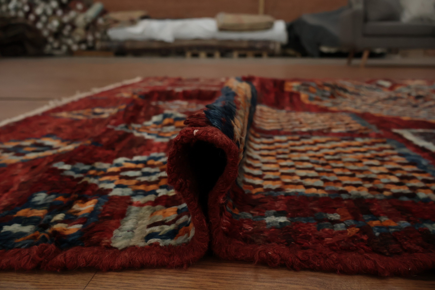 Capture Timeless with Artisan-Crafted Moroccan Area Rug 7x10