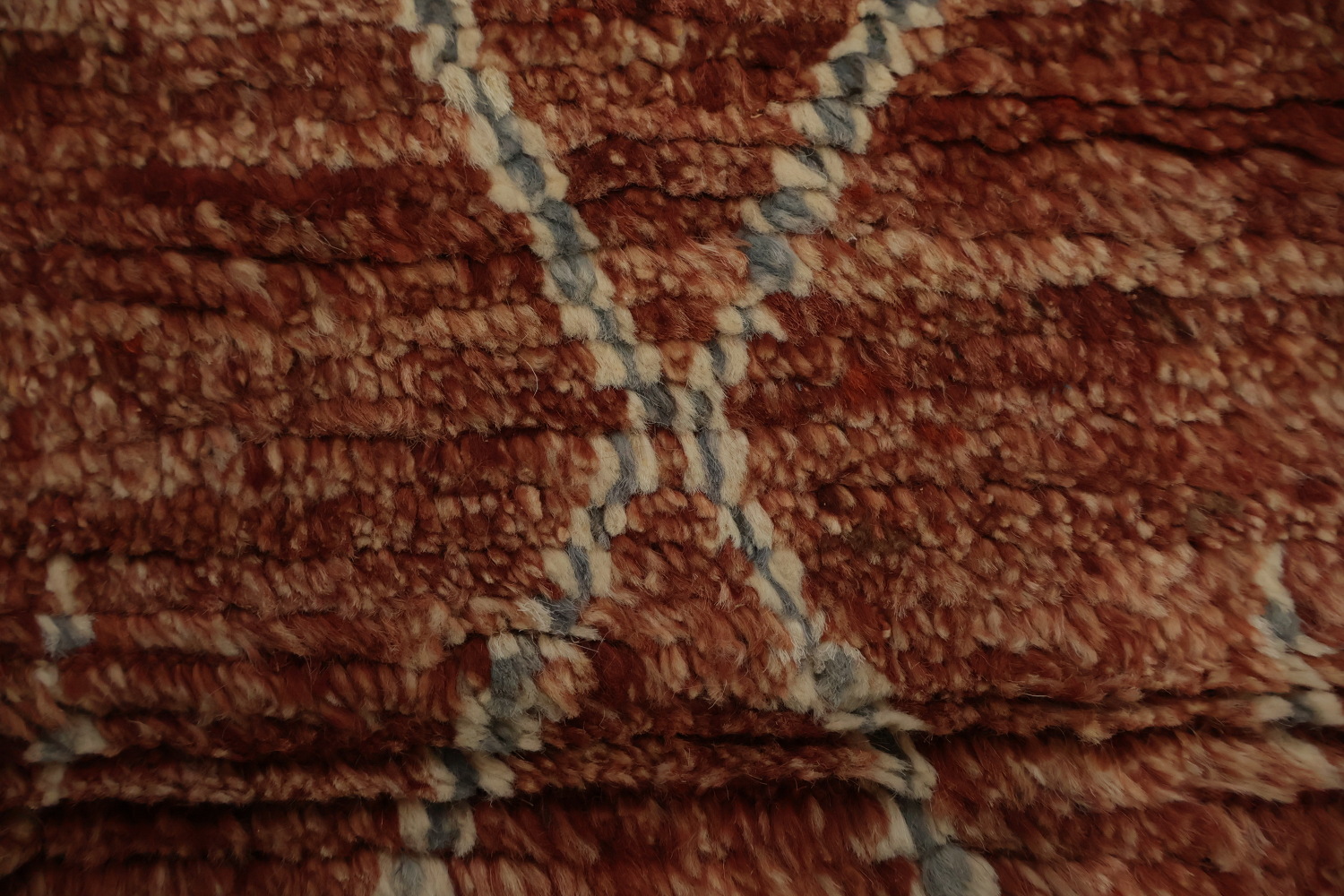 Warm Toned Moroccan Area Rug 7x10 with Subtle Geometric Patterns
