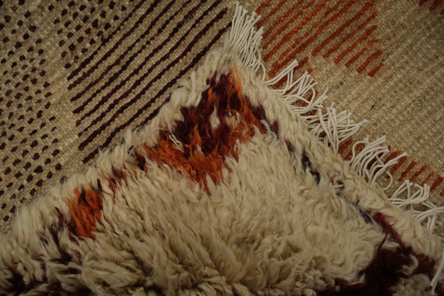 Artistic Geometric Moroccan Area Rug 8x9 with Earthy Tones
