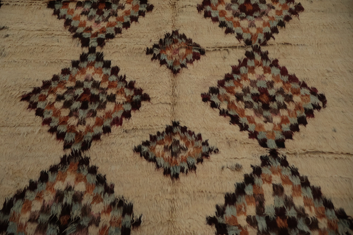 Ivory Wool Moroccan Tribal Area Rug 7x10