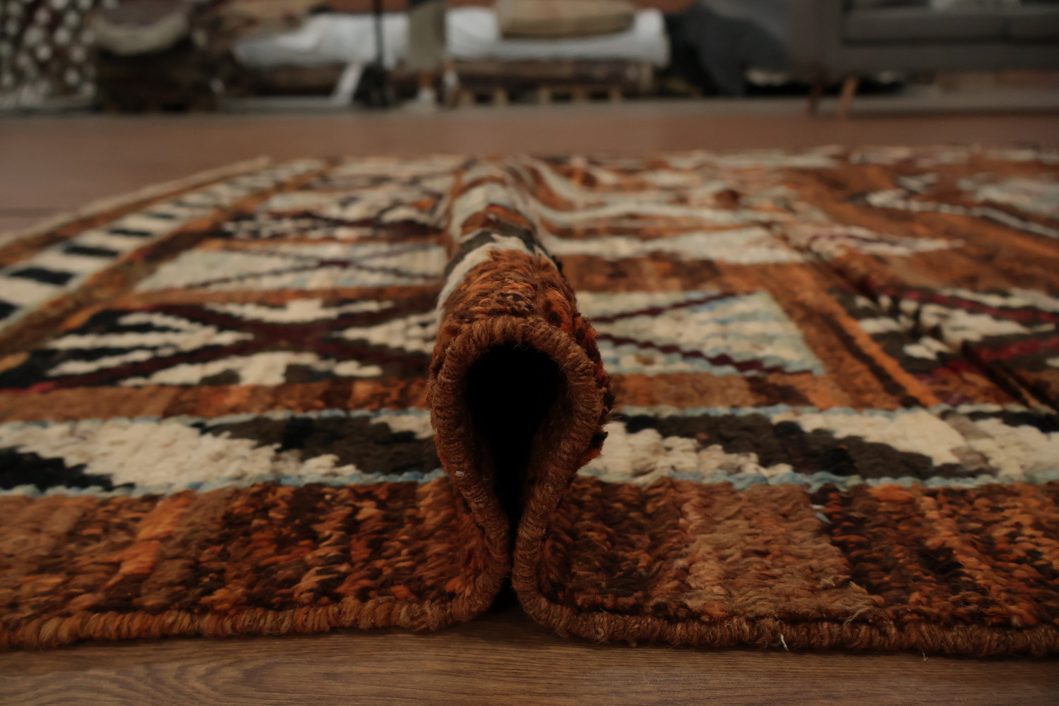 Handmade Beauty Moroccan Area Rug 7x10 with Bold Patterns