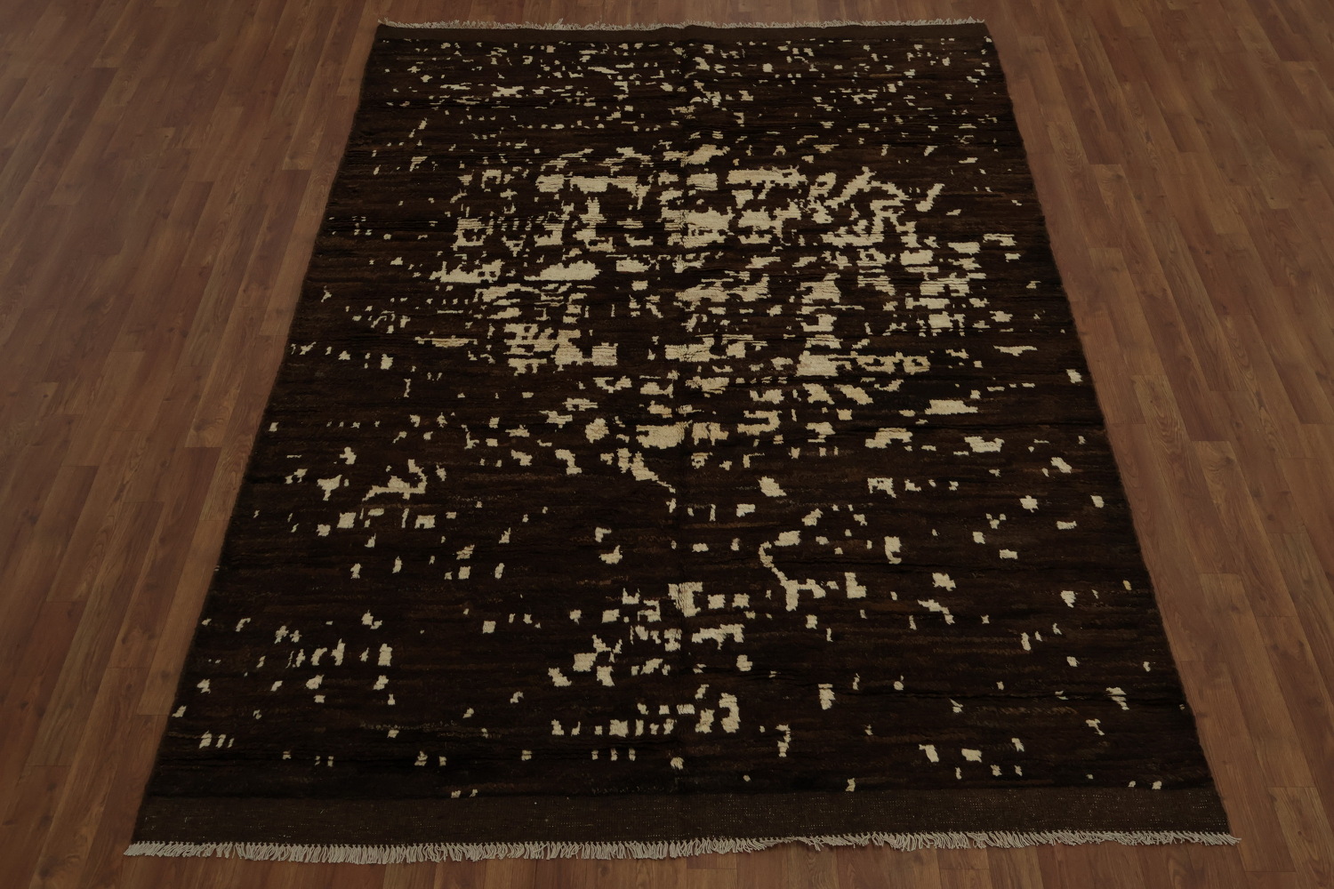 Earthy Tone Moroccan Area Rug 6x9 for Artistic Living Spaces