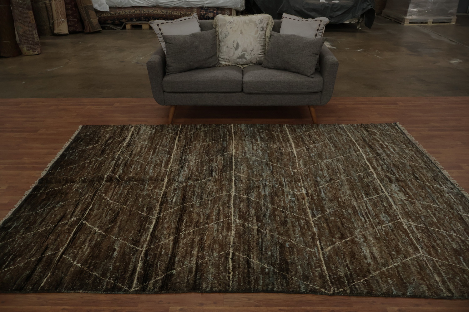 Deep-Tone Chevron Moroccan Area Rug 7x10 for Modern Interiors