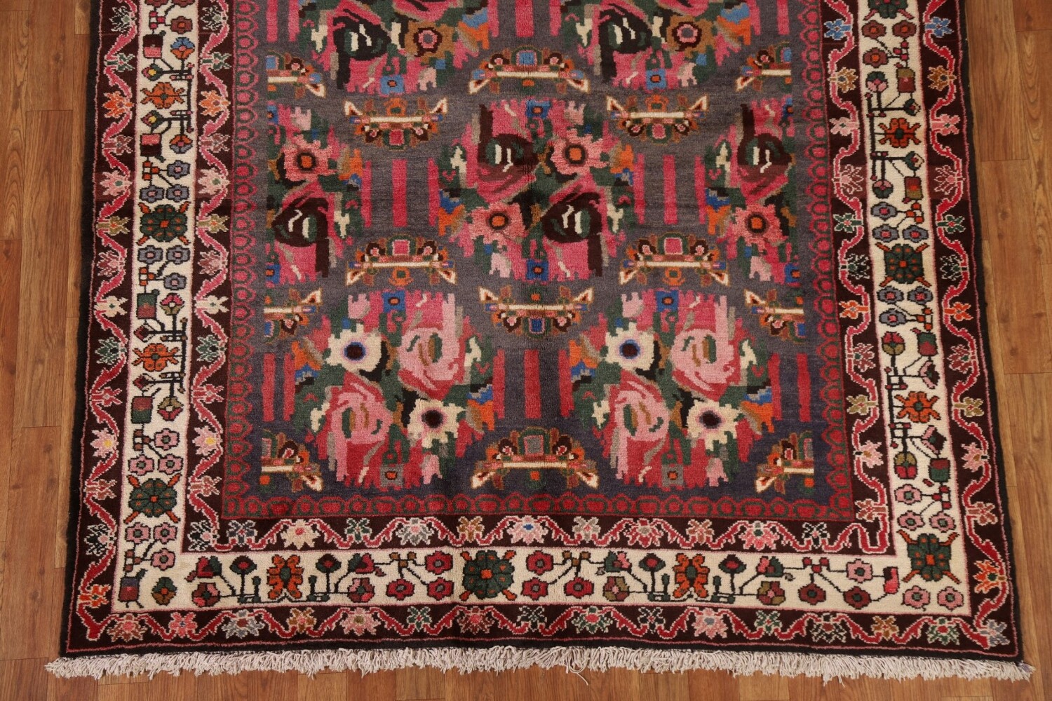 Vintage Bakhtiari Persian Area Rug 5x10