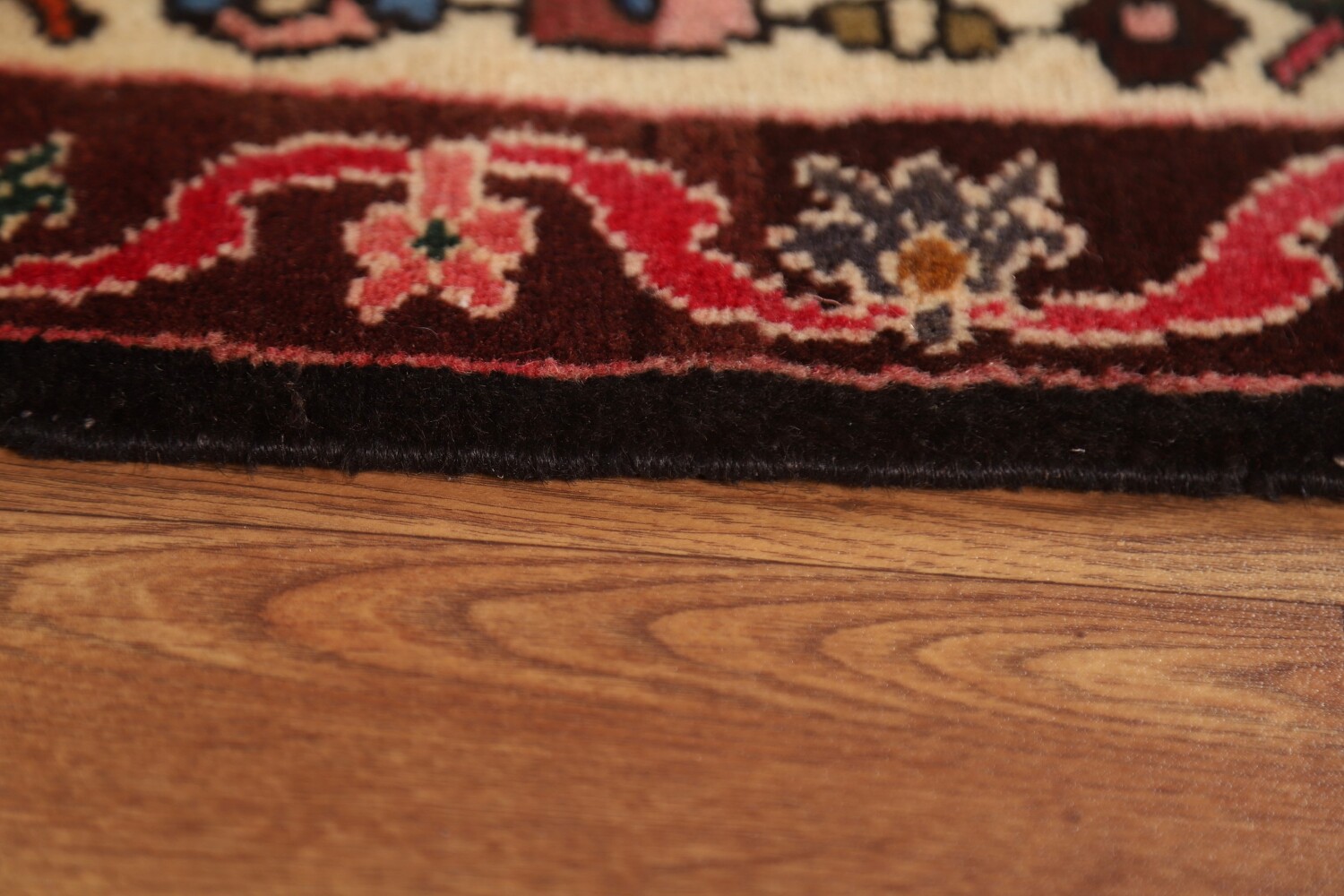 Vintage Bakhtiari Persian Area Rug 5x10