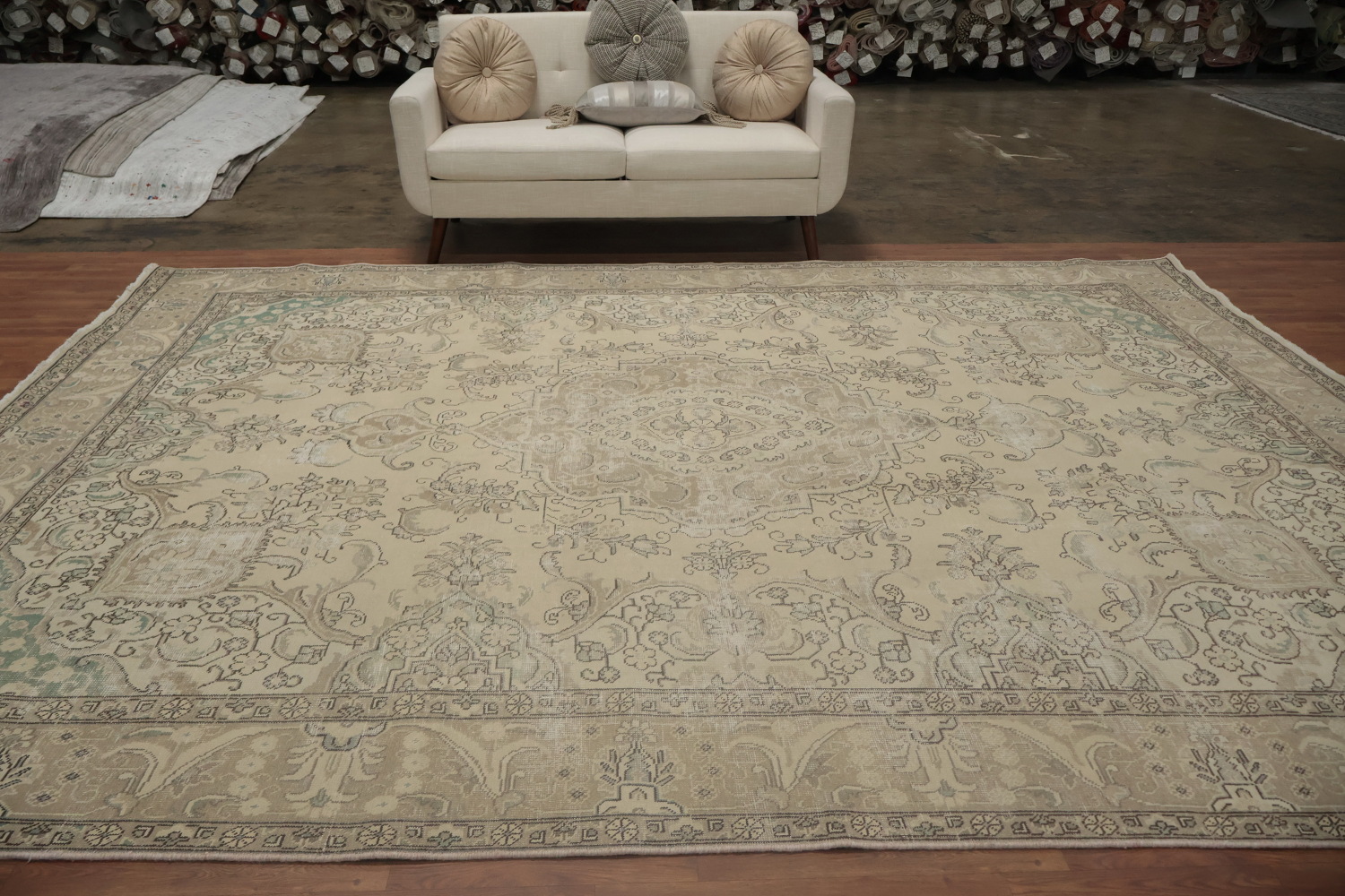Traditional Tabriz Persian Area Rug 9x13 Perfect for Living Room