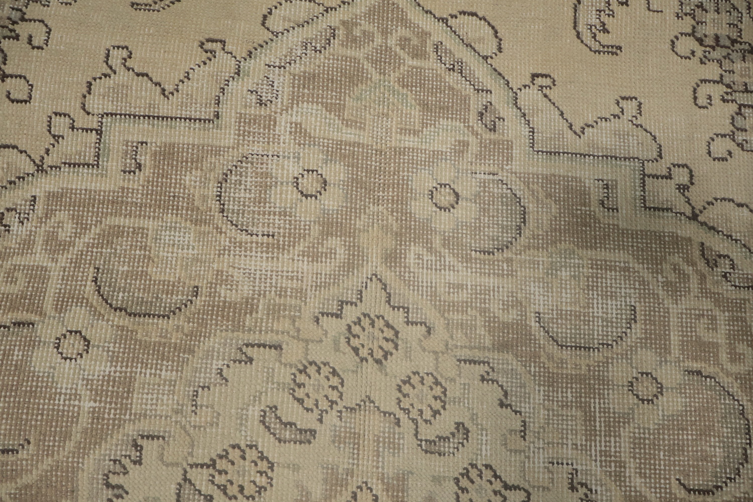 Traditional Tabriz Persian Area Rug 9x13 Perfect for Living Room