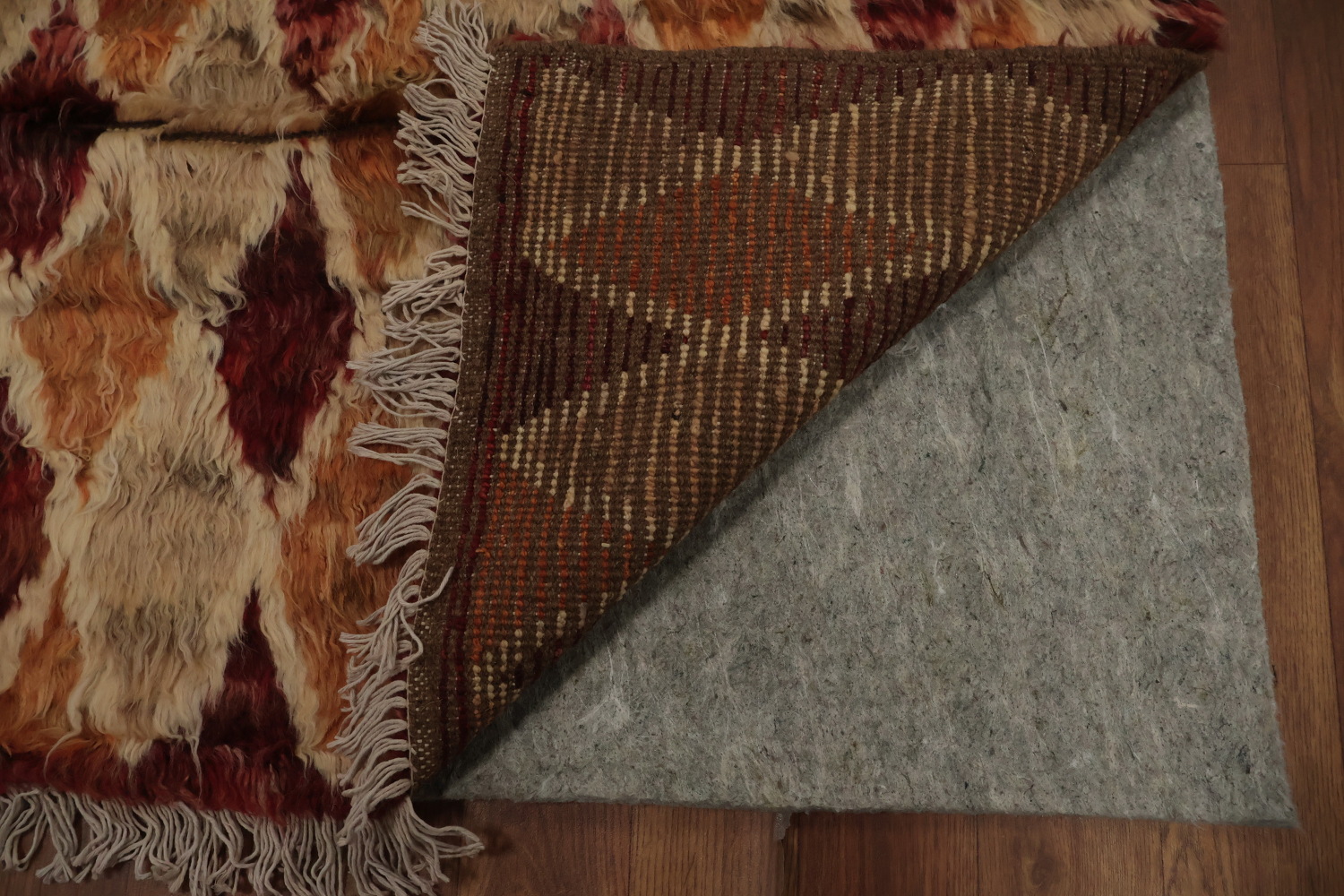 Elegant Trellis Moroccan Area Rug 6x10 for Timeless Interiors