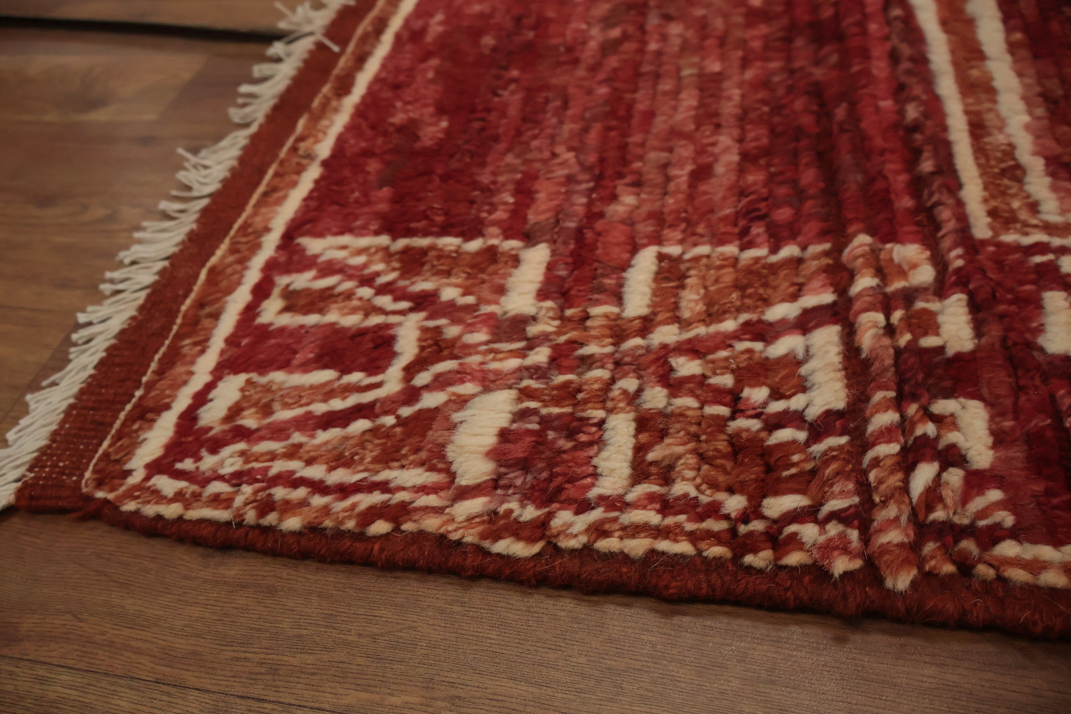 Geometric Moroccan Wool Area Rug 7x10