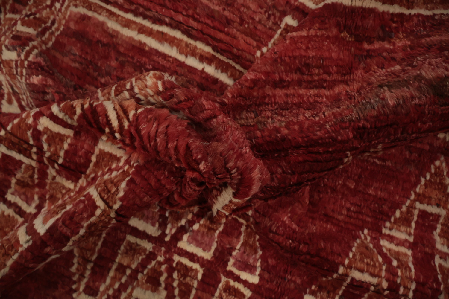 Geometric Moroccan Wool Area Rug 7x10