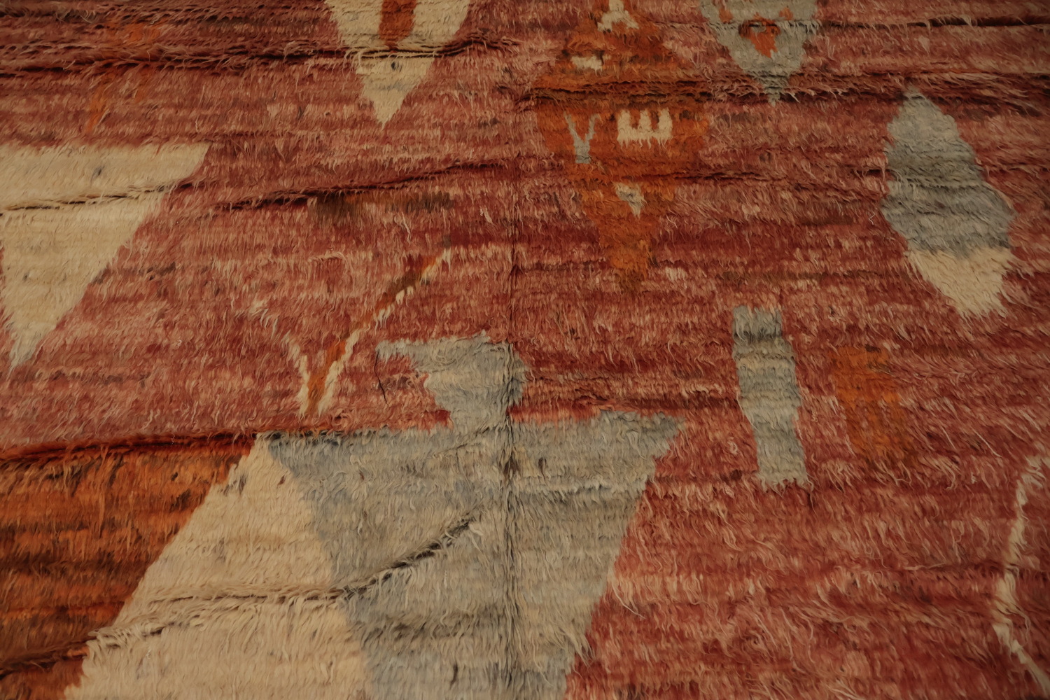 Artistic Decor Moroccan Area Rug 7x9 in Earthy Orange Shades