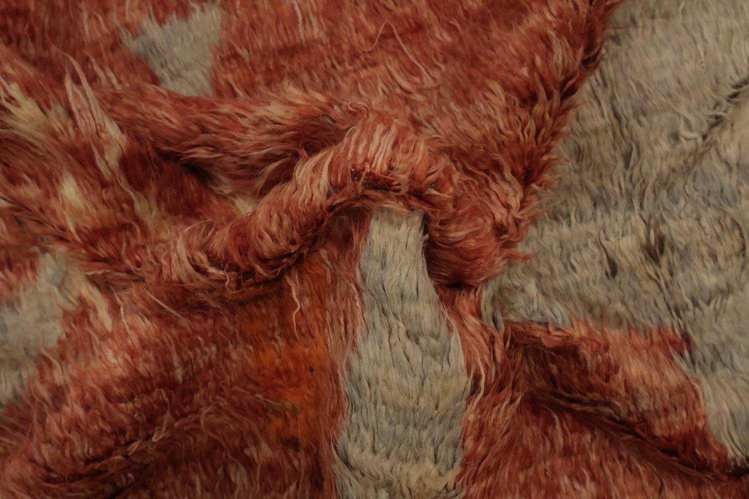 Artistic Decor Moroccan Area Rug 7x9 in Earthy Orange Shades
