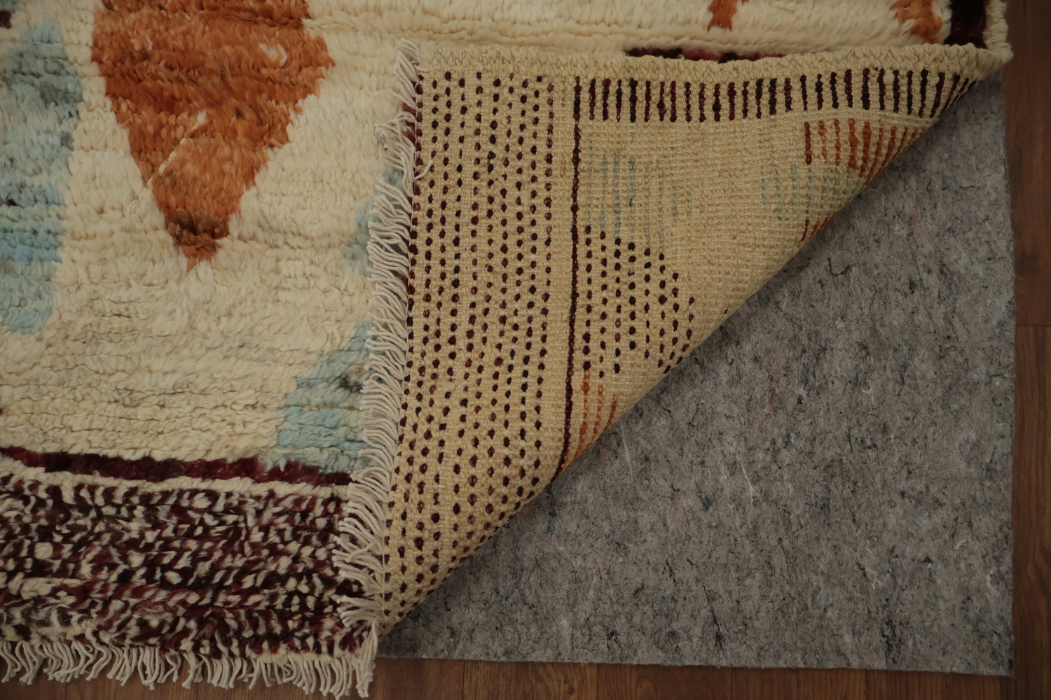 Rustic Moroccan Area Rug 6x9 with Earthy Tones and Tribal Designs