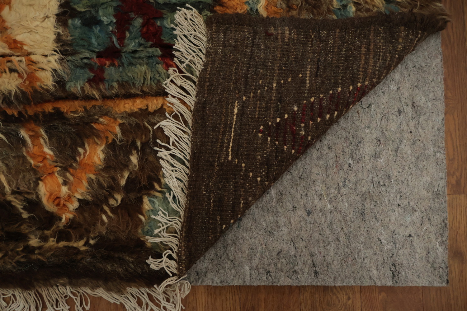 Moroccan Berber Area Rug 7x10 with Distinct Geometric Patterns