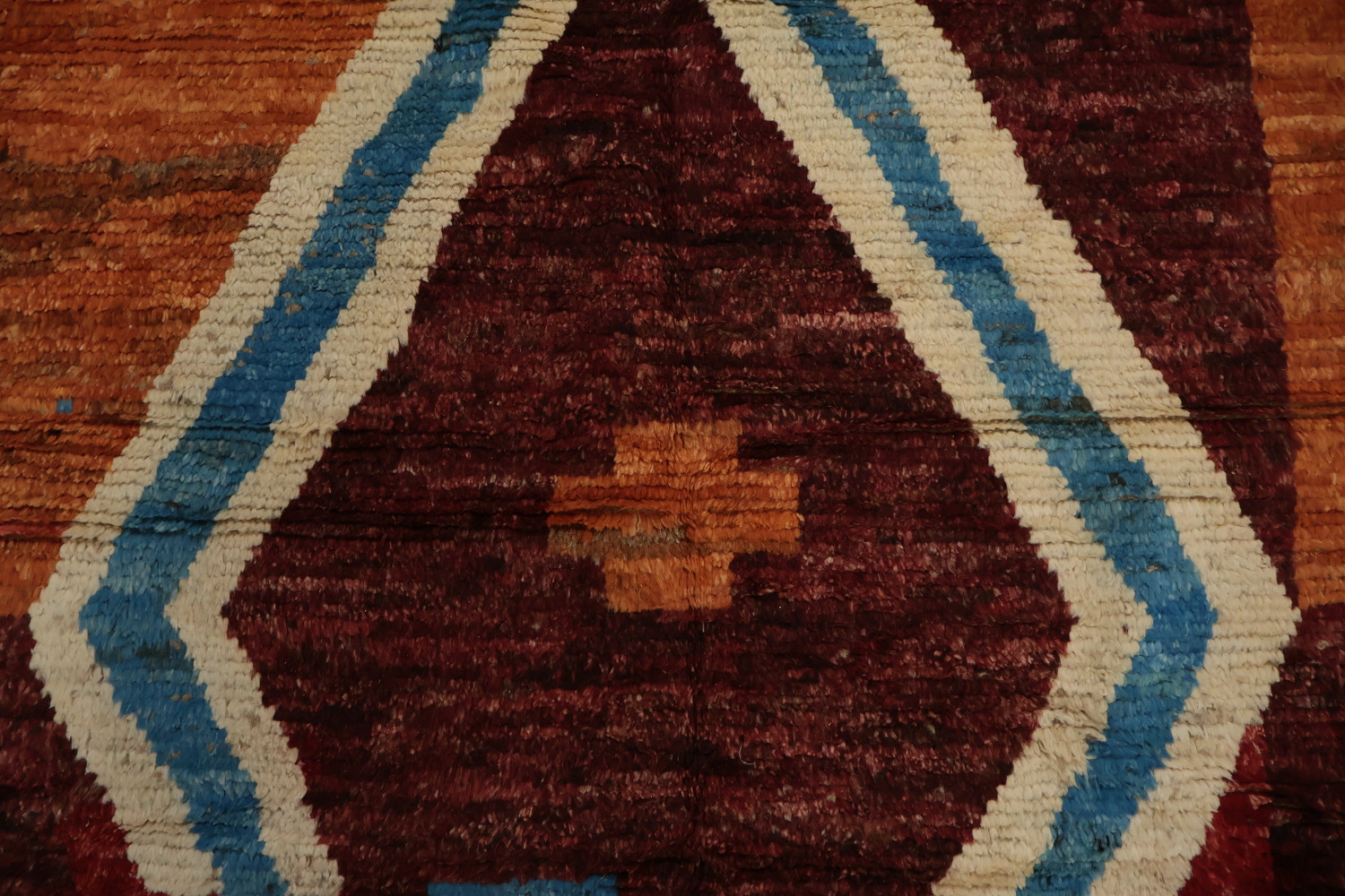 Artistic Abstract Moroccan Area Rug 6x8 to Elevate Your Space