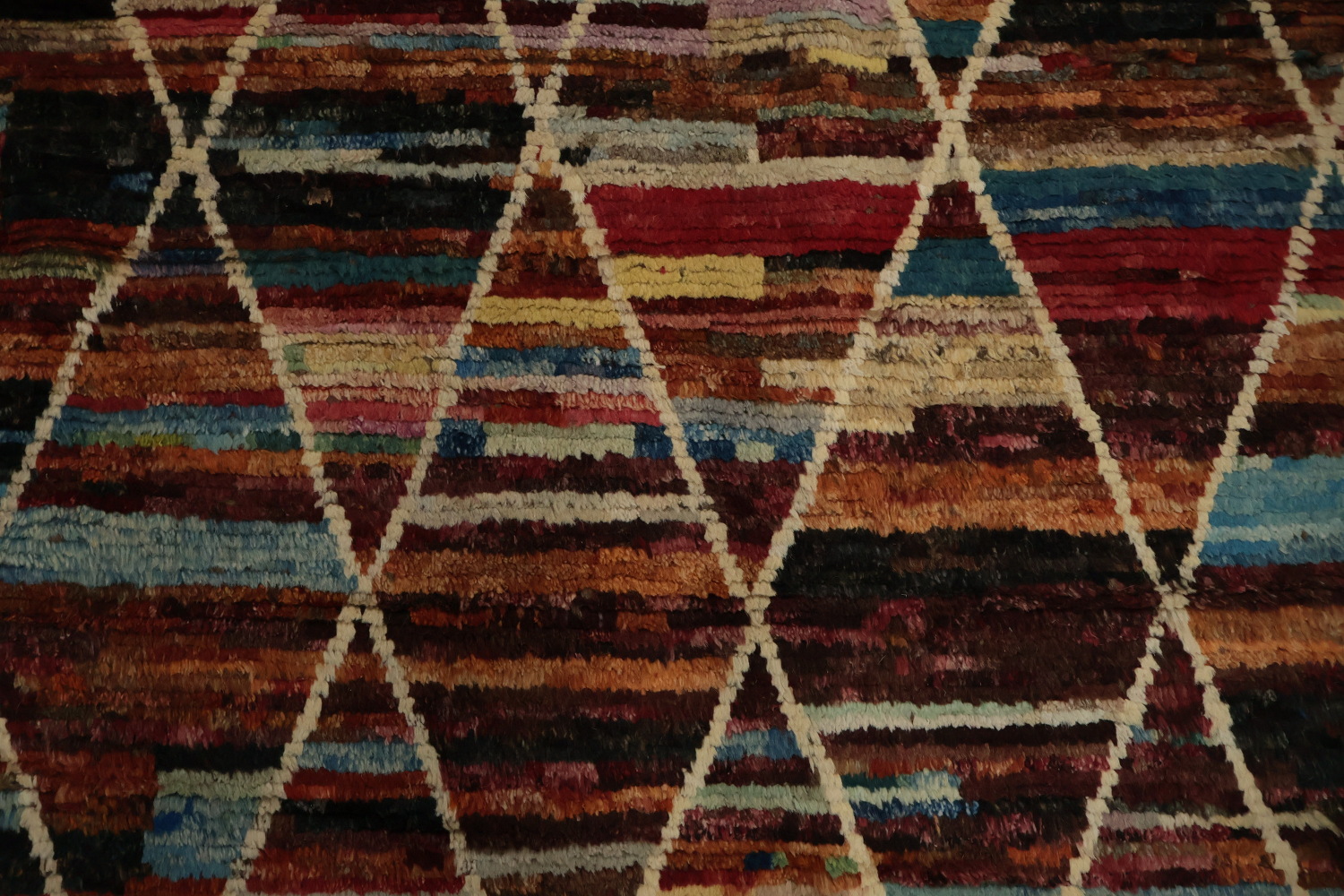 Stylish Geometric Moroccan Large Area Rug 9x12 for Living Spaces