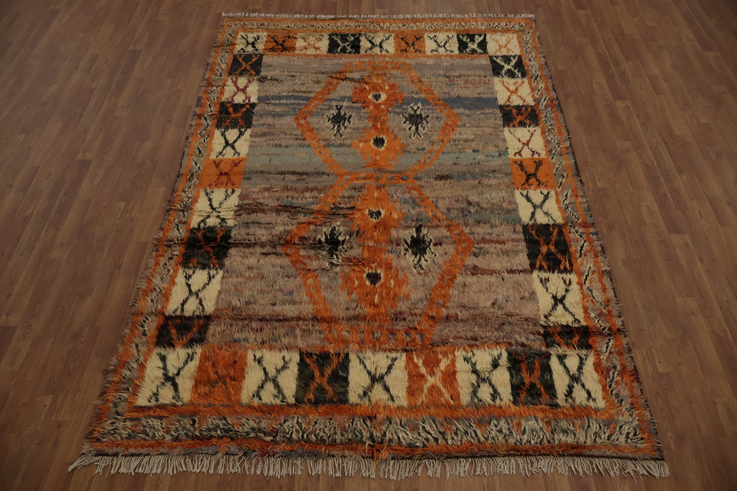Bohemian Moroccan Berber Area Rug 6x10 with Geometric Centerpiece
