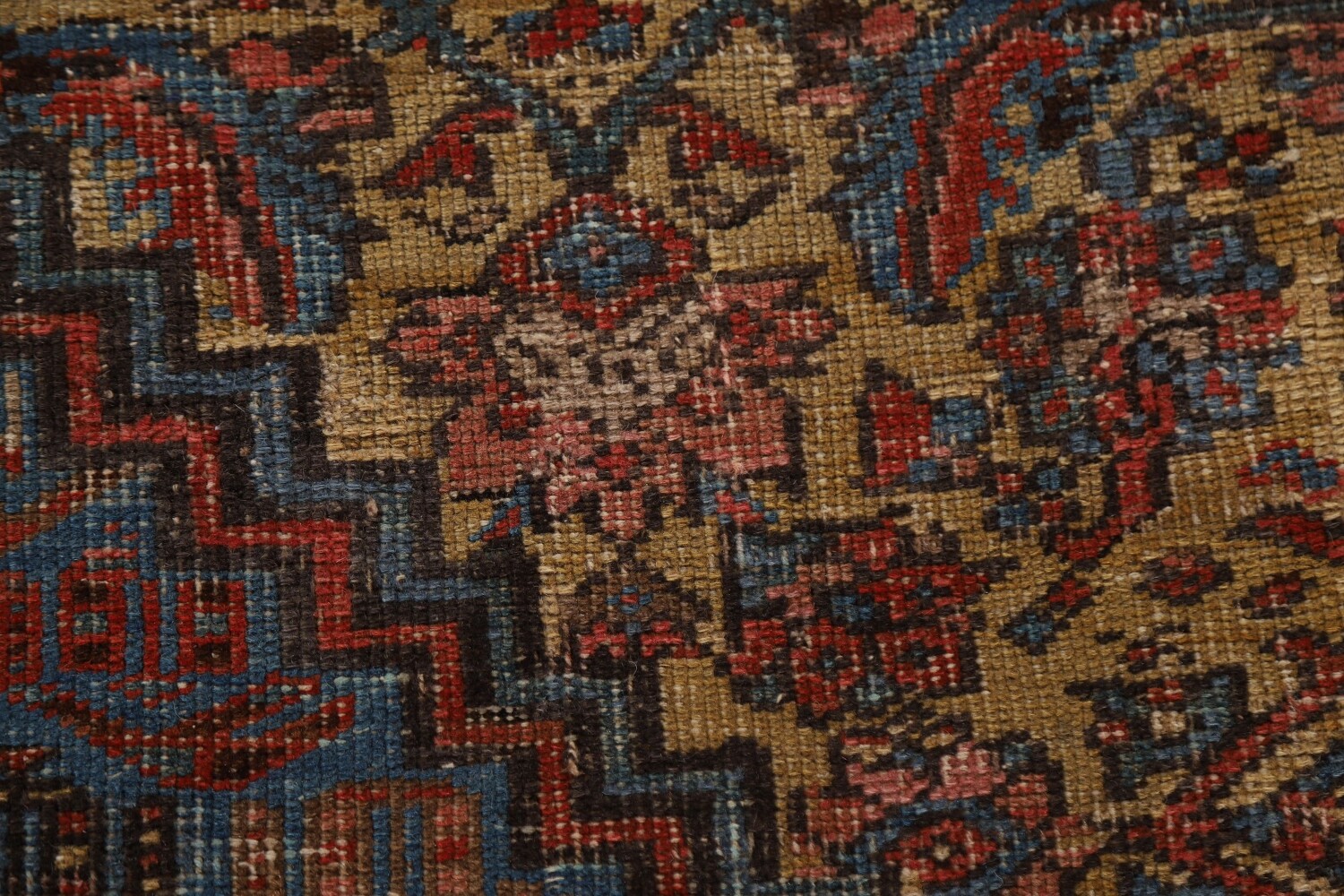 Pre-1900 Antique Heriz Bakhshayesh Vegetable Dye Persian Rug 10x15