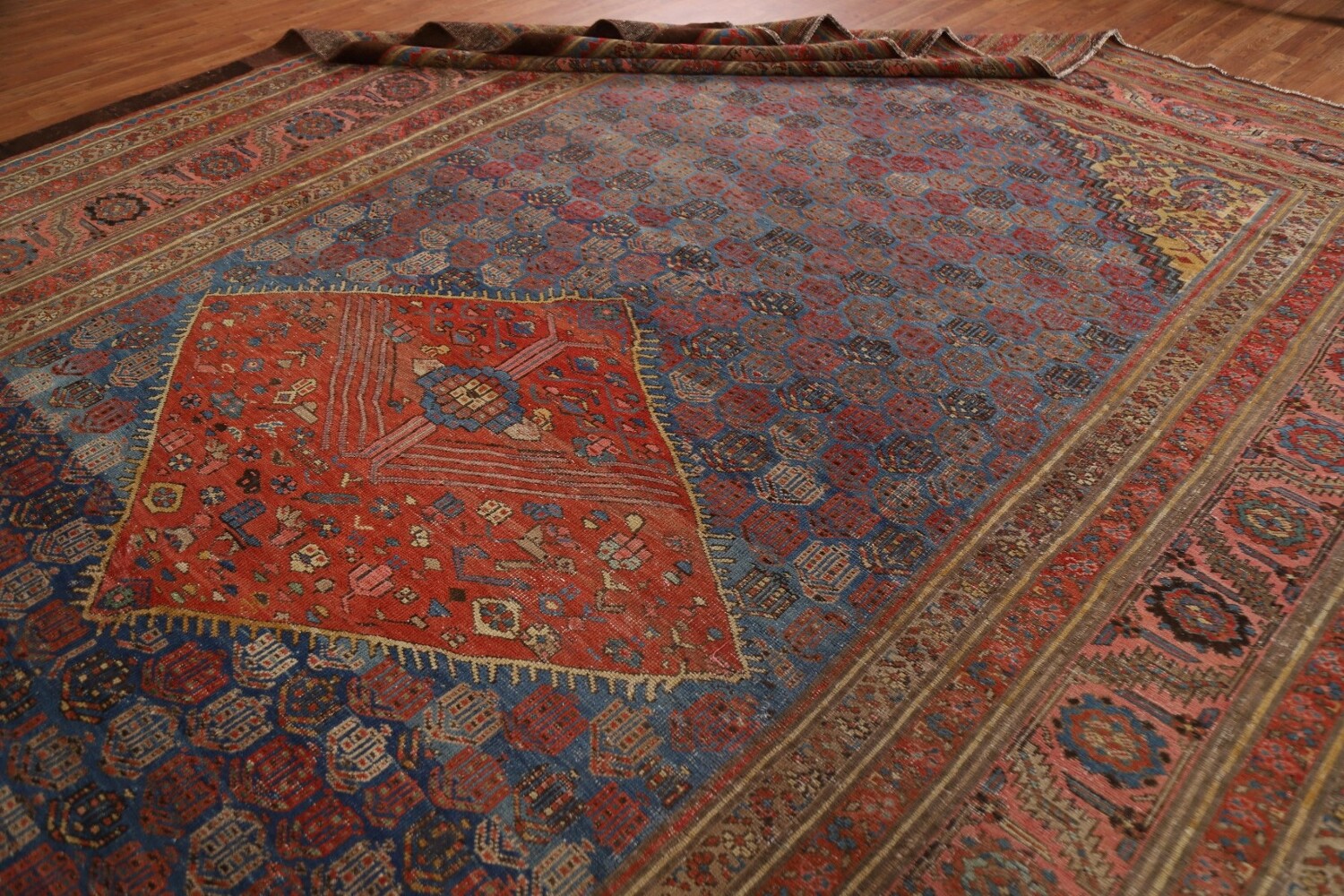 Pre-1900 Antique Heriz Bakhshayesh Vegetable Dye Persian Rug 10x15
