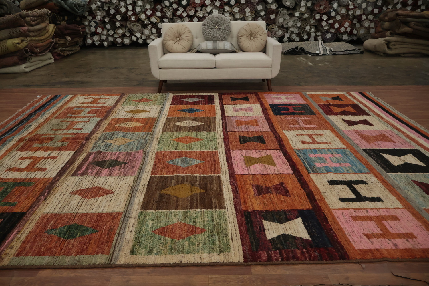Stylish Moroccan Large Area Rug 10x14 for a Modern Home Atmosphere