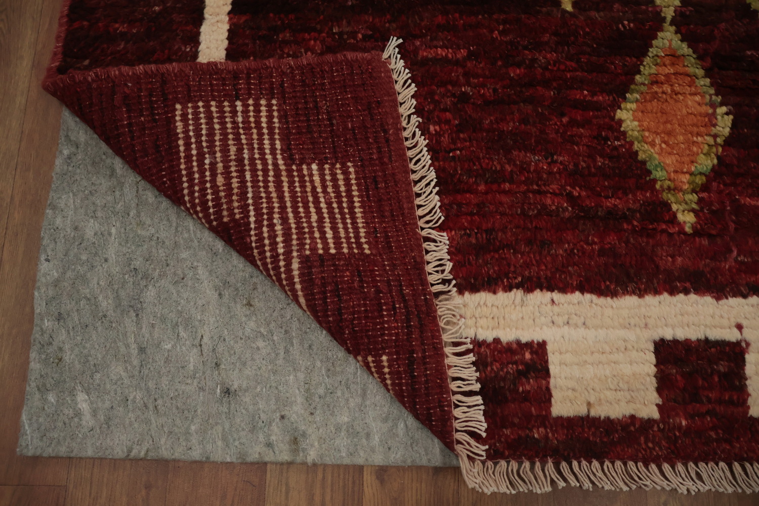 Handcrafted Moroccan Area Rug 7x10 with Eye-Catching Geometric Patterns