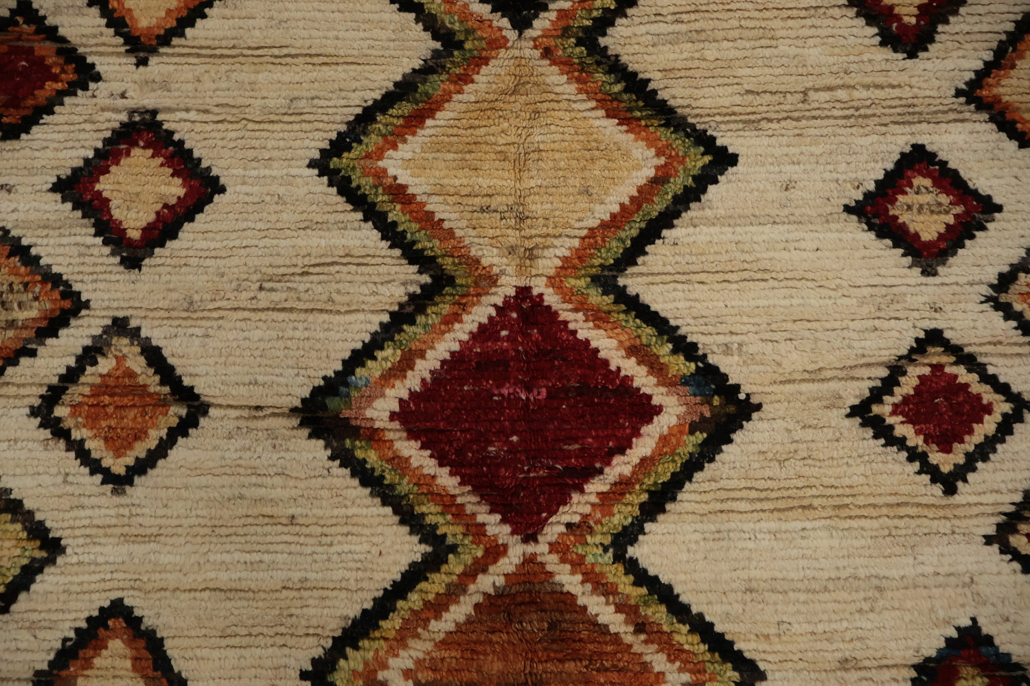 Charming Folk Art-Inspired Moroccan Area Rug 8x10 for Cozy Spaces