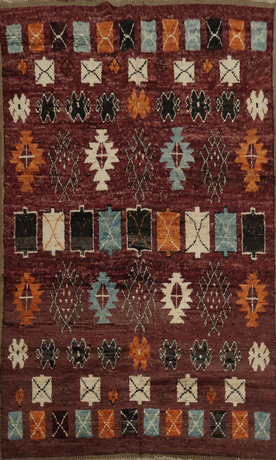 Artisanal Moroccan Wool Area Rug 6x10 in Rich Earthy Tones