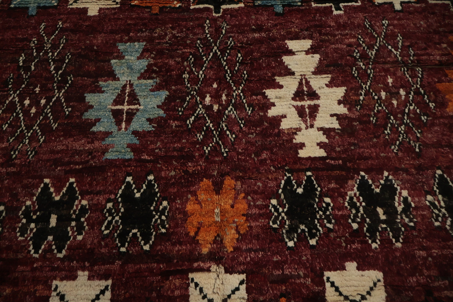 Artisanal Moroccan Wool Area Rug 6x10 in Rich Earthy Tones