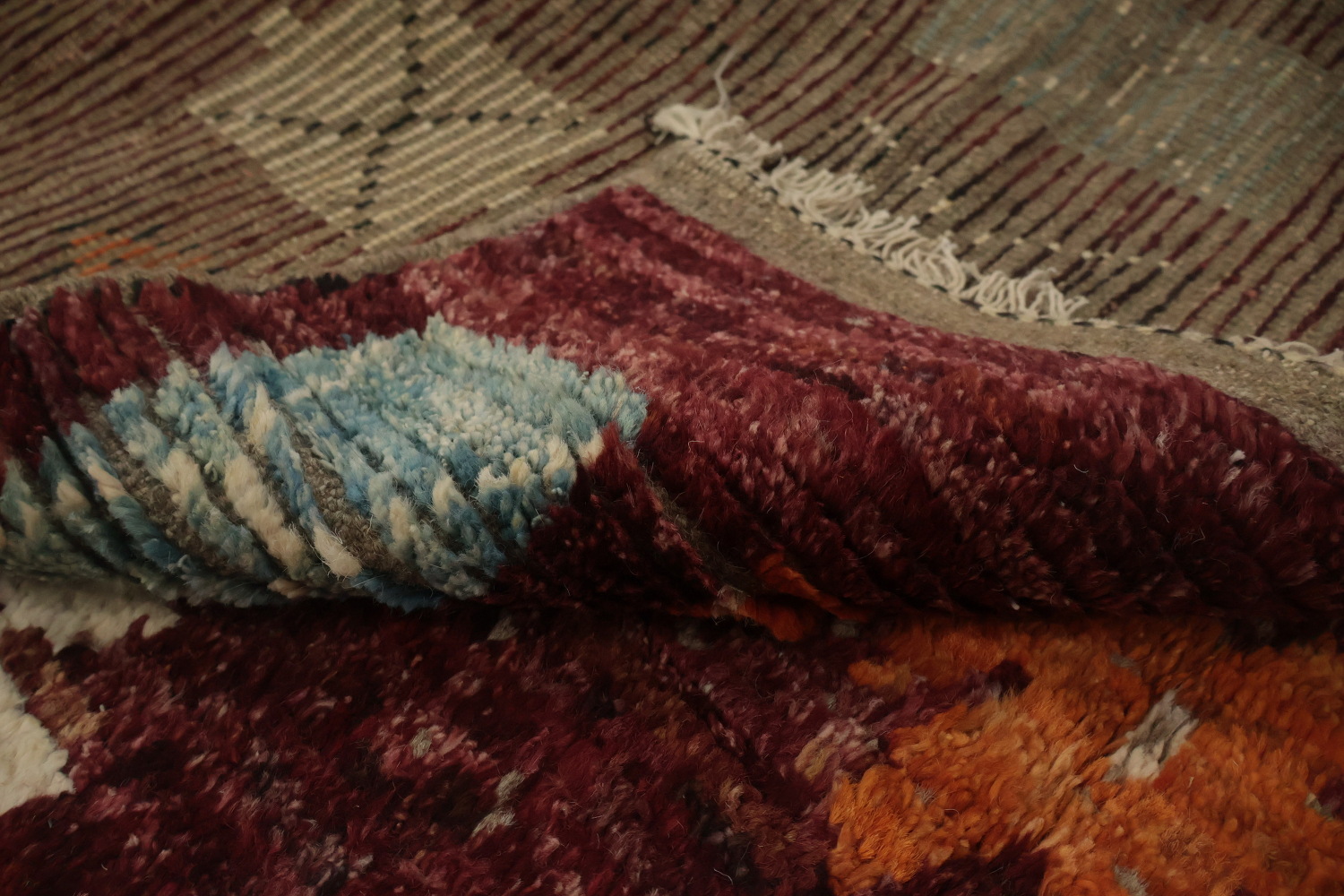 Artisanal Moroccan Wool Area Rug 6x10 in Rich Earthy Tones