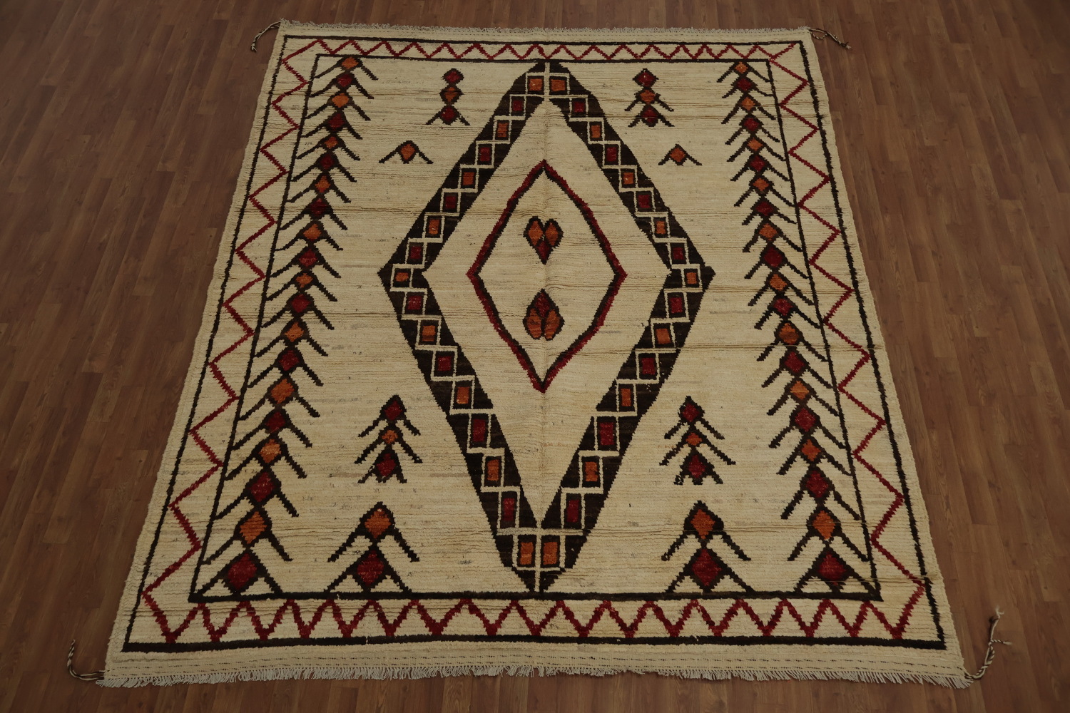 Vibrant Moroccan Area Rug 8x10 for a Dynamic Room Accent