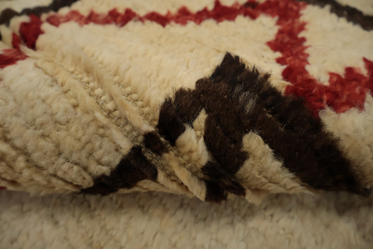 Vibrant Moroccan Area Rug 8x10 for a Dynamic Room Accent
