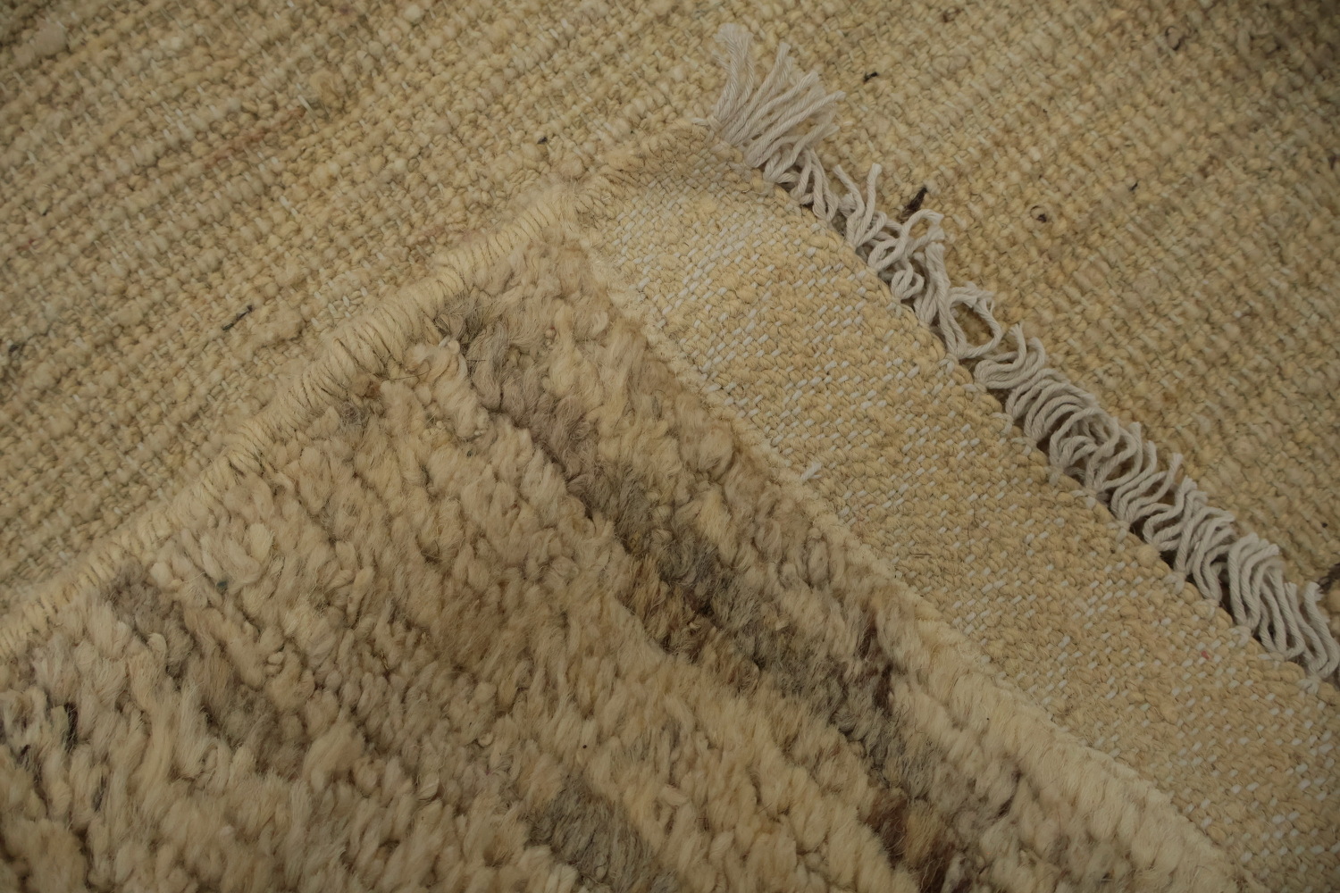 Rustic Geometric Moroccan Large Area Rug 10x14 Adds Warmth to Room