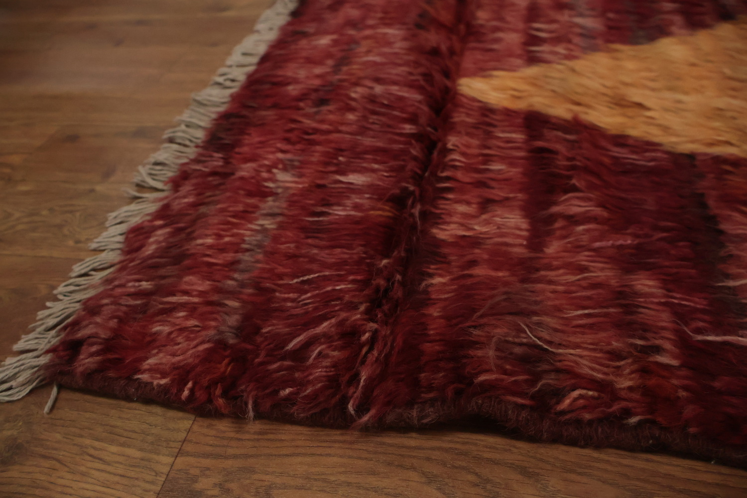 Bold Geometric Moroccan Area Rug 7x10 Triangular Patterns in Rich Colors