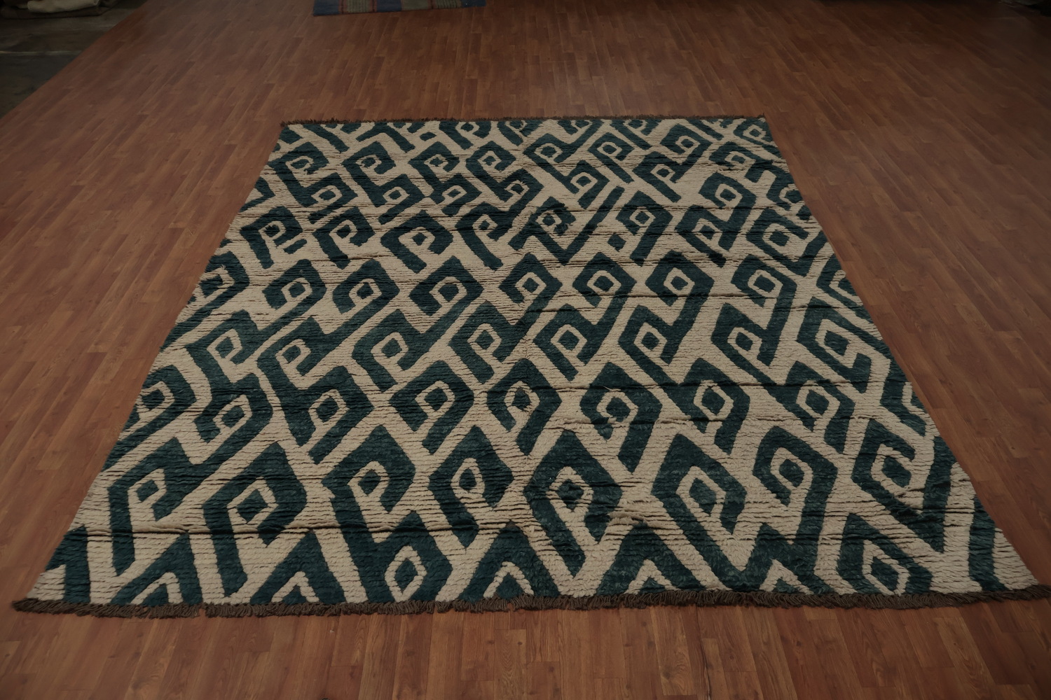 High-Quality Moroccan Area Rug 9x11 for Contemporary Home Decor
