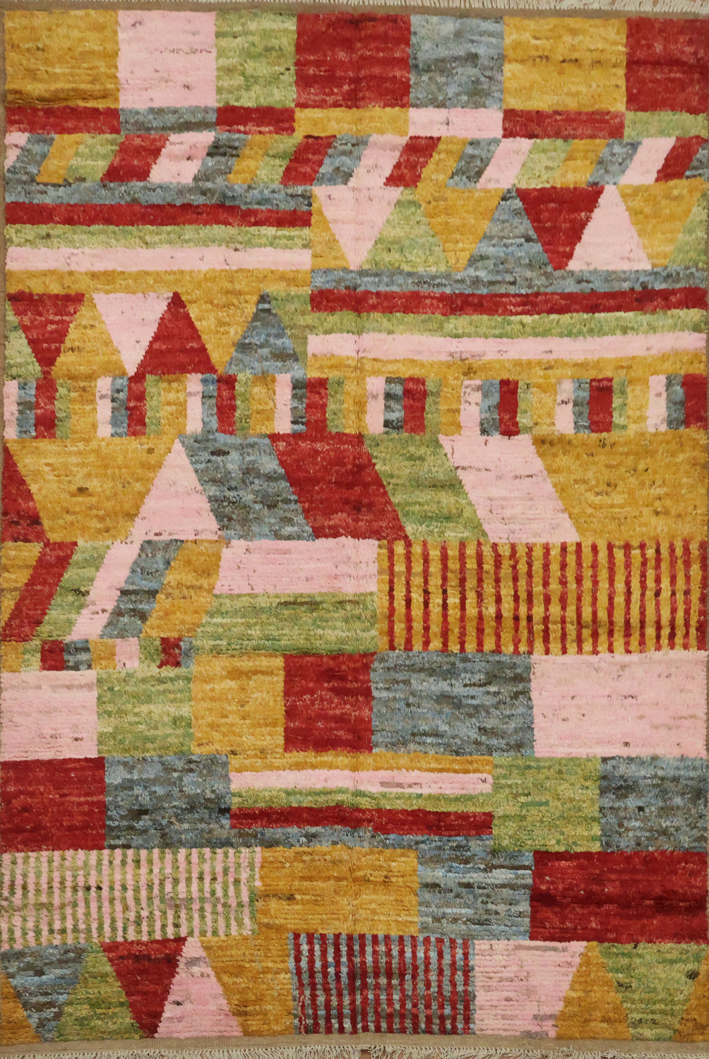 All-Over Moroccan Geometric Area Rug 6x9
