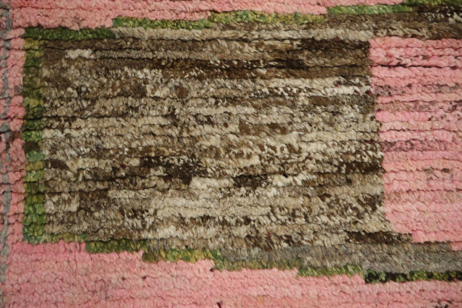 Pink Wool Moroccan Oriental Area Rug 6x9