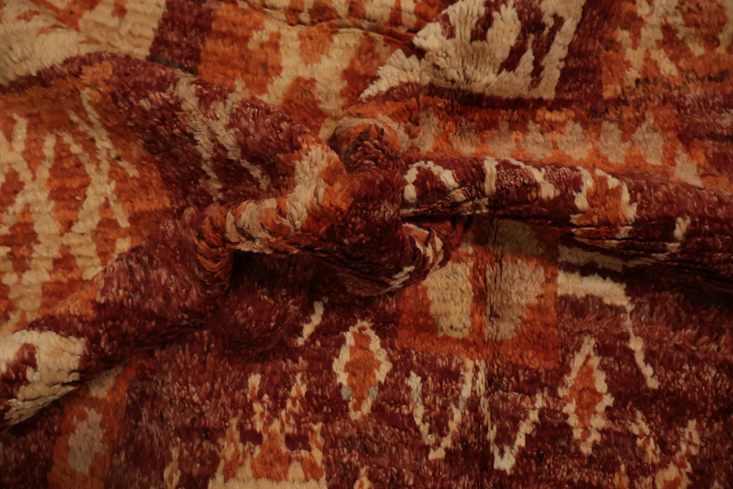 Artisan Crafted Moroccan Area Rug 5x7 in Warm Tones Home Decor