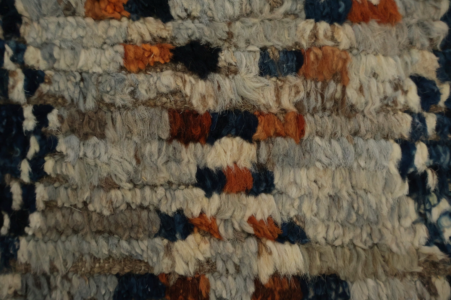 Charming Moroccan Area Rug 7x10 with Bold Diamond-shaped Designs