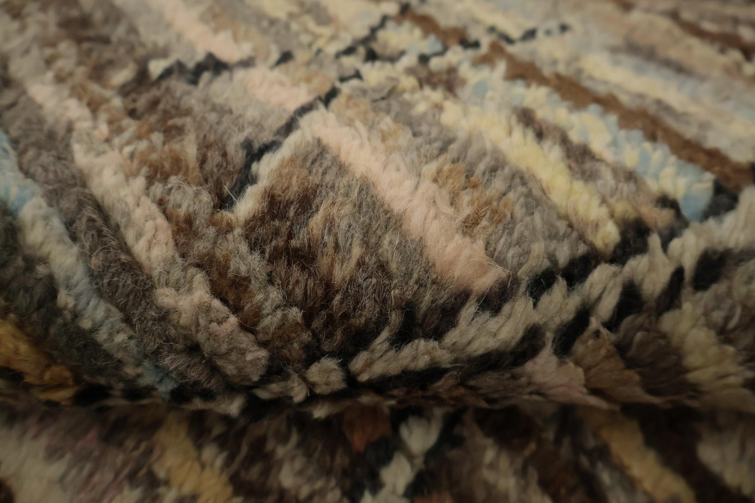 Hand-Knotted Wool Moroccan Area Rug 7x10