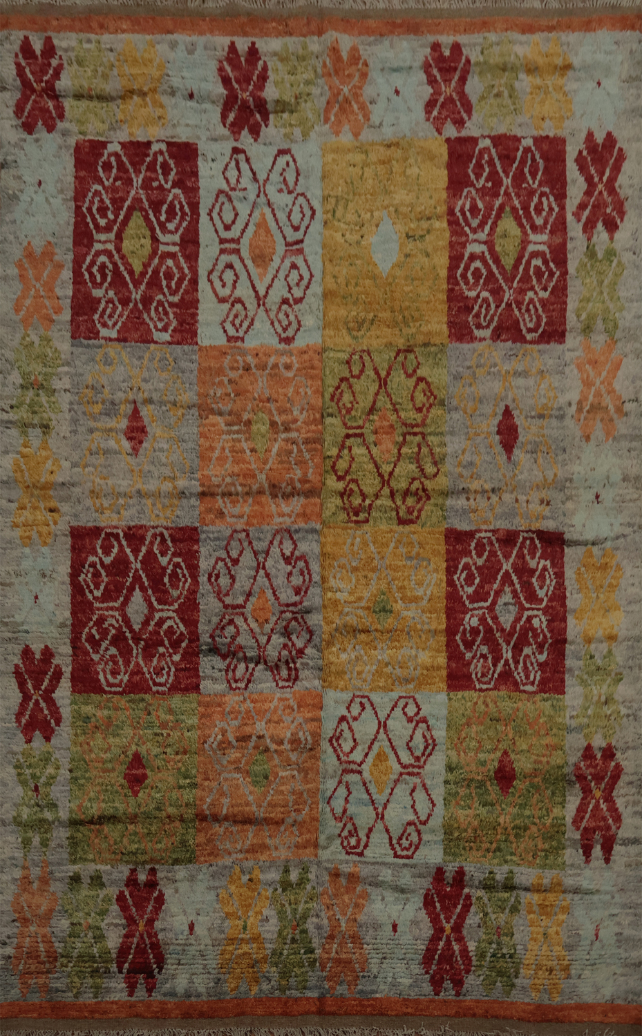 Handcrafted Moroccan Area Rug 7x10 Featuring Bold Geometric Patterns
