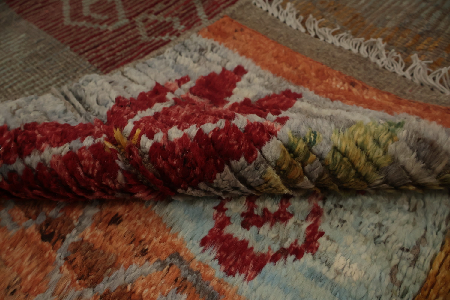 Handcrafted Moroccan Area Rug 7x10 Featuring Bold Geometric Patterns
