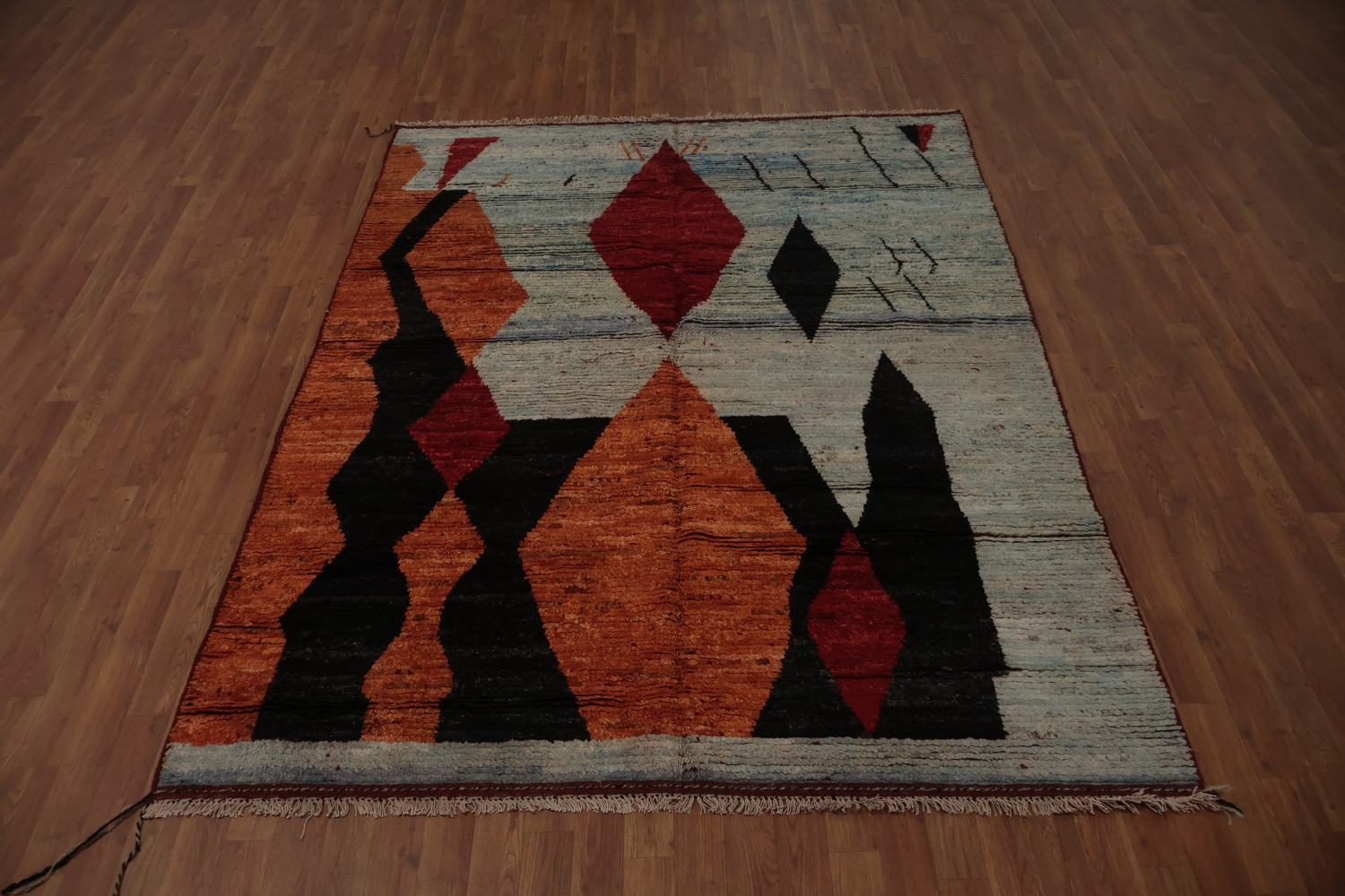Bold Geometric Moroccan Area Rug 6x8 for a Chic Living Room Style