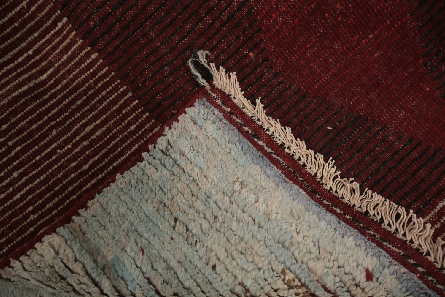 Bold Geometric Moroccan Area Rug 6x8 for a Chic Living Room Style