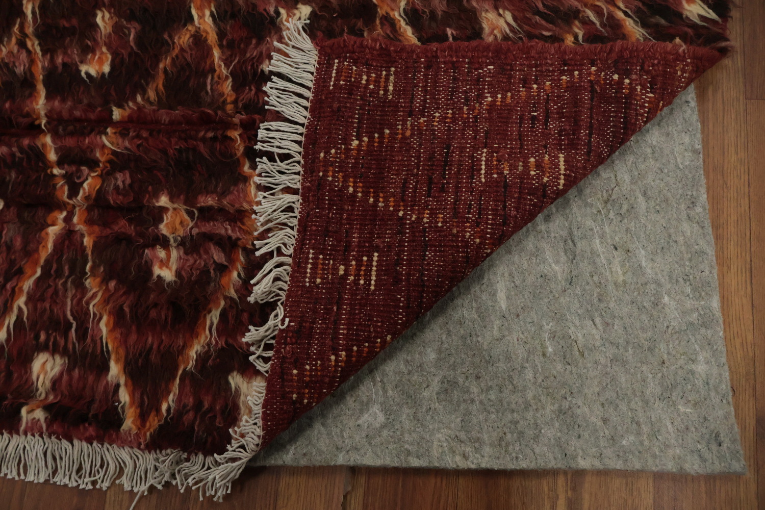 Elegant Moroccan Berber Area Rug 7x10 with Classic Diamond Design