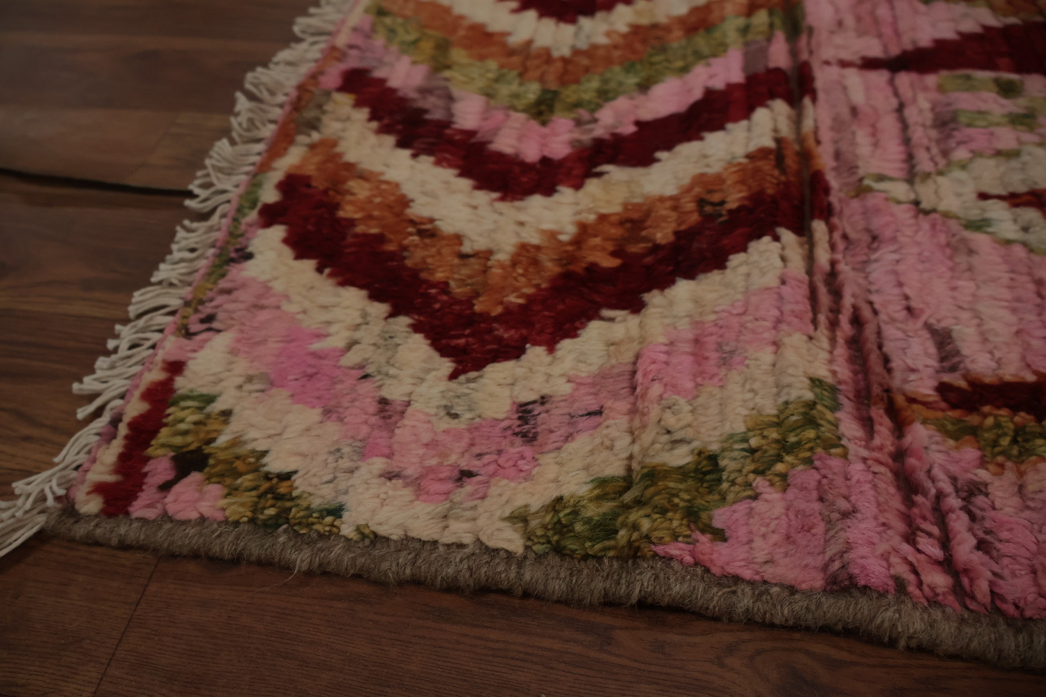 Unique Ethnic Pink Moroccan Area Rug 7x9 to Transform Any Room